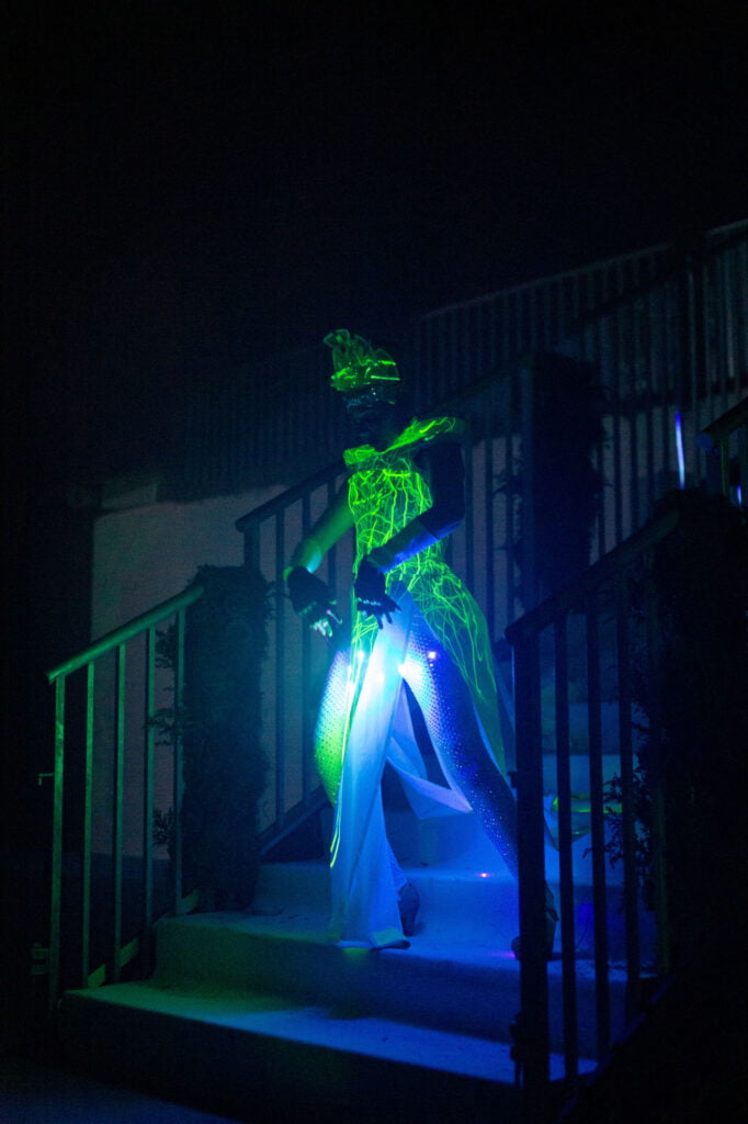 light show entertainer