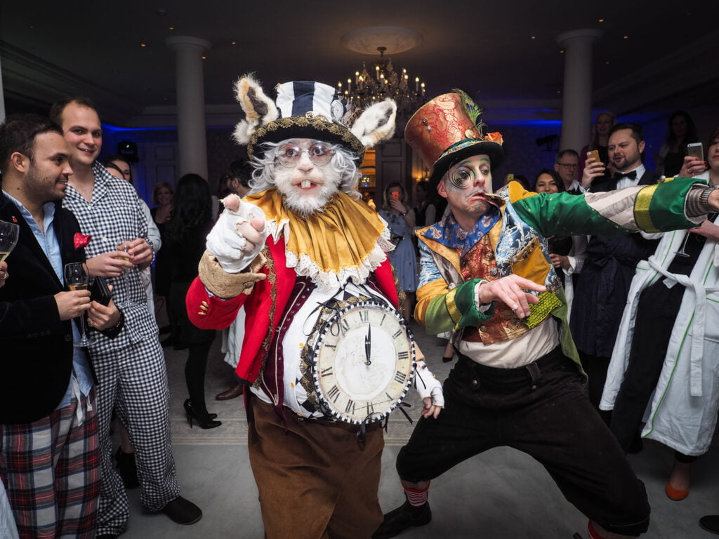 alice in wonderland party